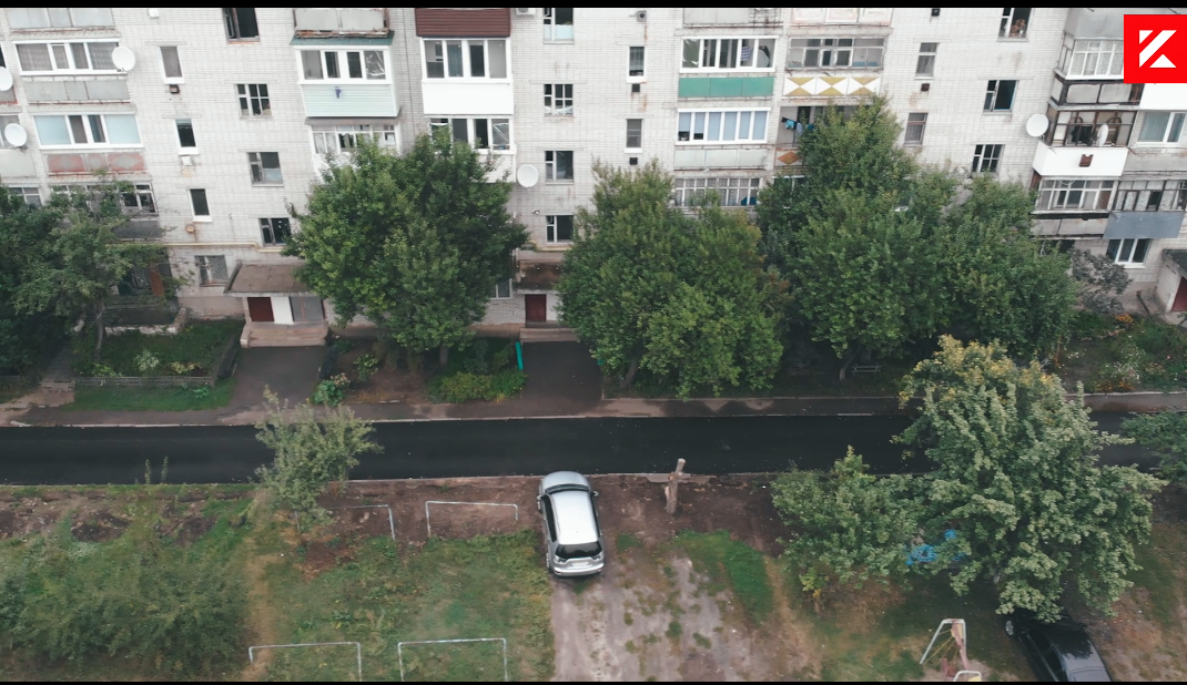 “АМК РЕМ-БУД” відновила внутрішньобудинкову дорогу у Лебедині