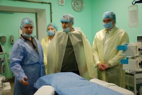Володимир Поцелуєв: Разом із головою облради Олексієм Романьком запускаємо новий етап модернізації лікарні Святого Пантелеймона Володимир Поцелуєв: Разом із головою облради Олексієм Романьком запускаємо новий етап модернізації лікарні Святого Пантелеймона