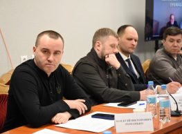 Урядовці, нардепи та місцева влада обговорили нагальні потреби Сумщини: Олексій Романько про ключові рішення наради