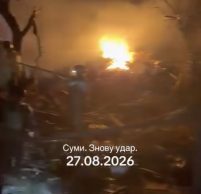 Леонід Ніколаєнко показав відео наслідків ударів КАБів по Сумах: під завалами шукали людей