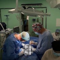 У лікарні Святого Пантелеймона виконали складне реконструктивне втручання за методикою Keystone